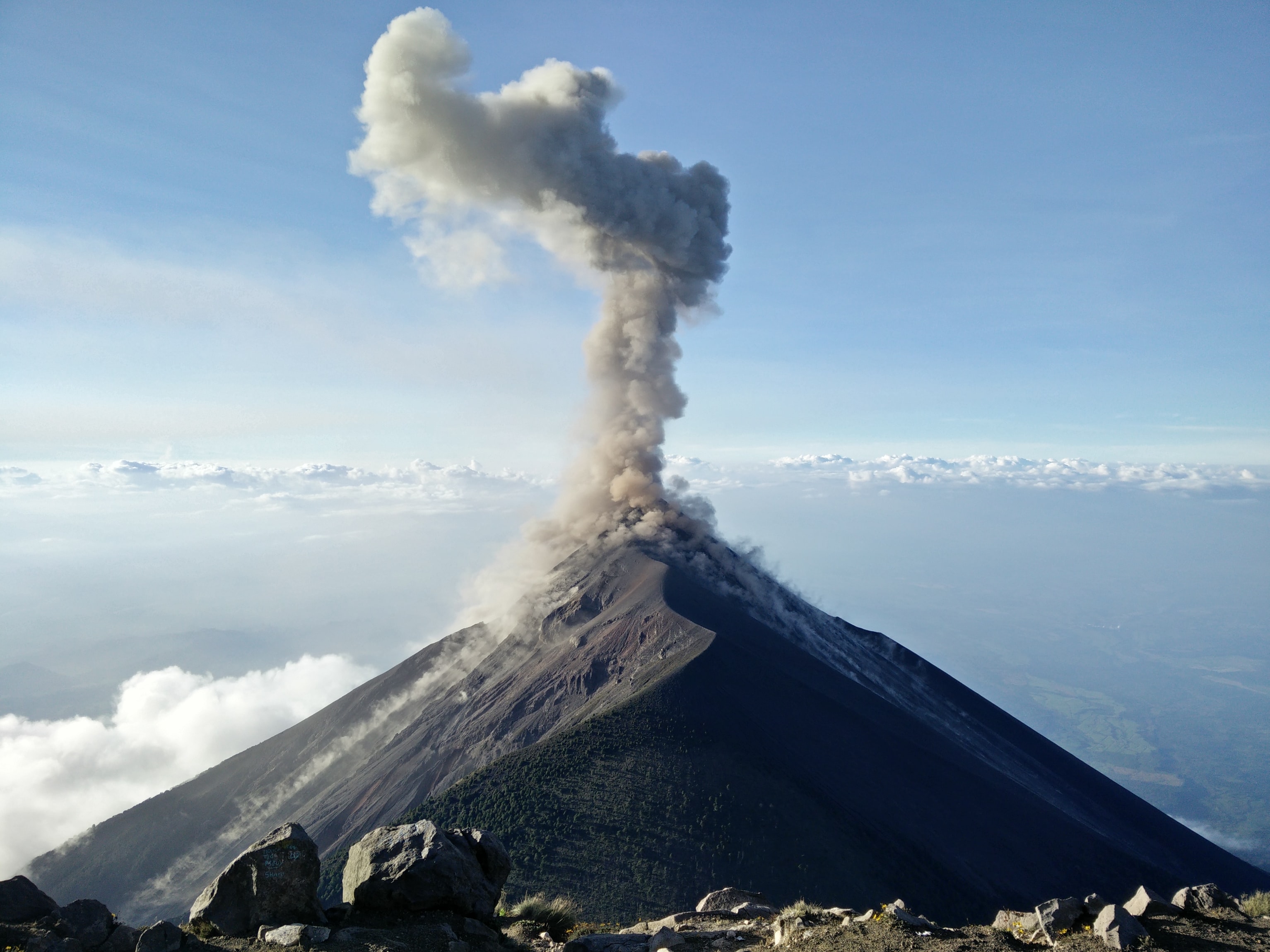 IoT llega al interior de los volcanes - Think Big Empresas