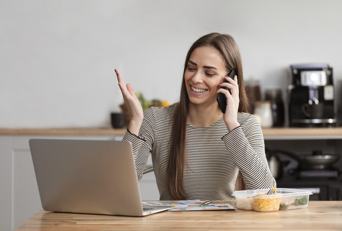 Tecnología que no le puede faltar si está trabajando en casa