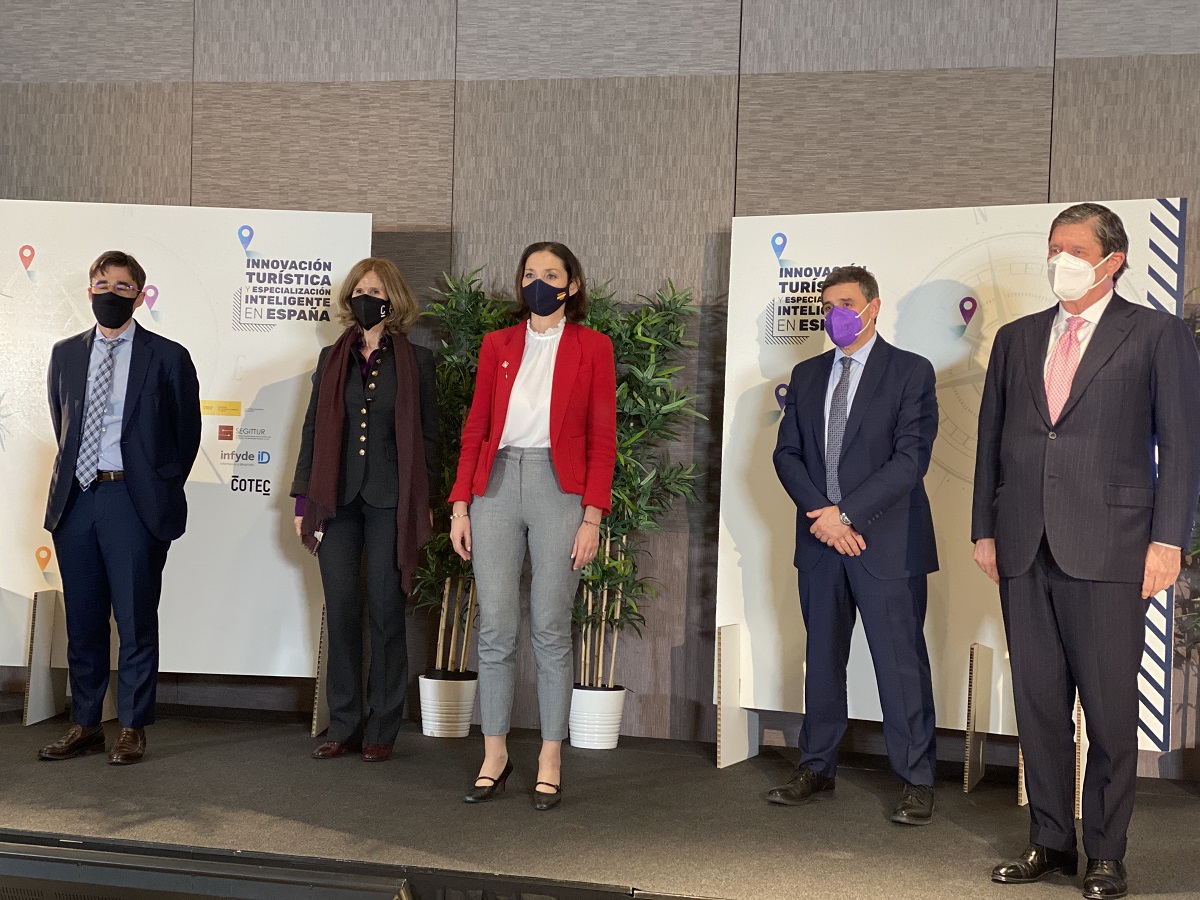 Hoja de ruta para convertir a España en primera potencia mundial en tecnología turística