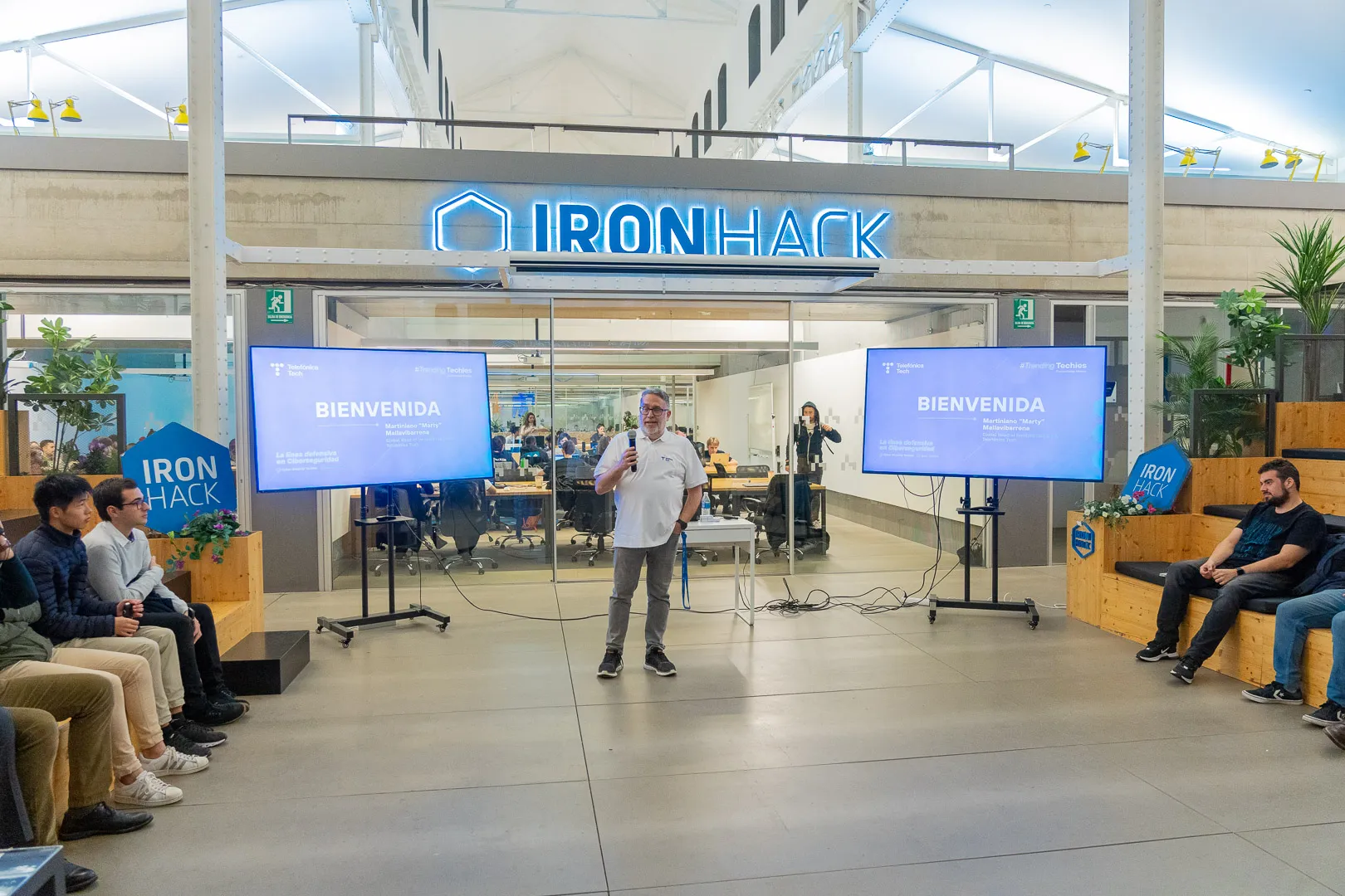 Trending Techies meetup: «La línea defensiva en Ciberseguridad»